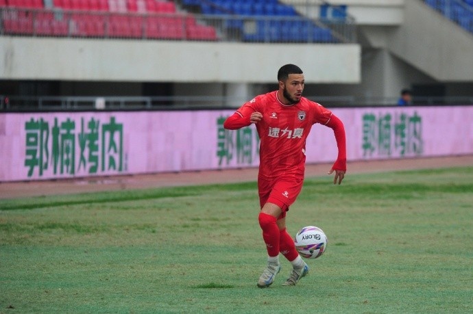  陜西聯(lián)合主場(chǎng)2-1戰勝上海嘉定匯龍，贏(yíng)得西部杯足球邀請賽首勝