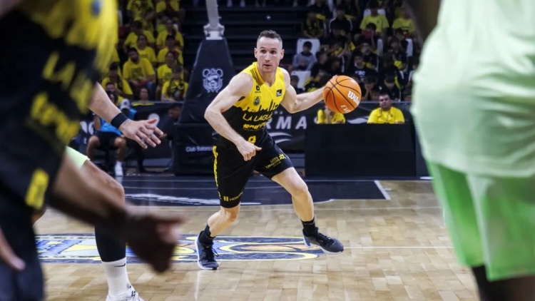  NBA初代老六，42歲進(jìn)入生涯巔峰？！