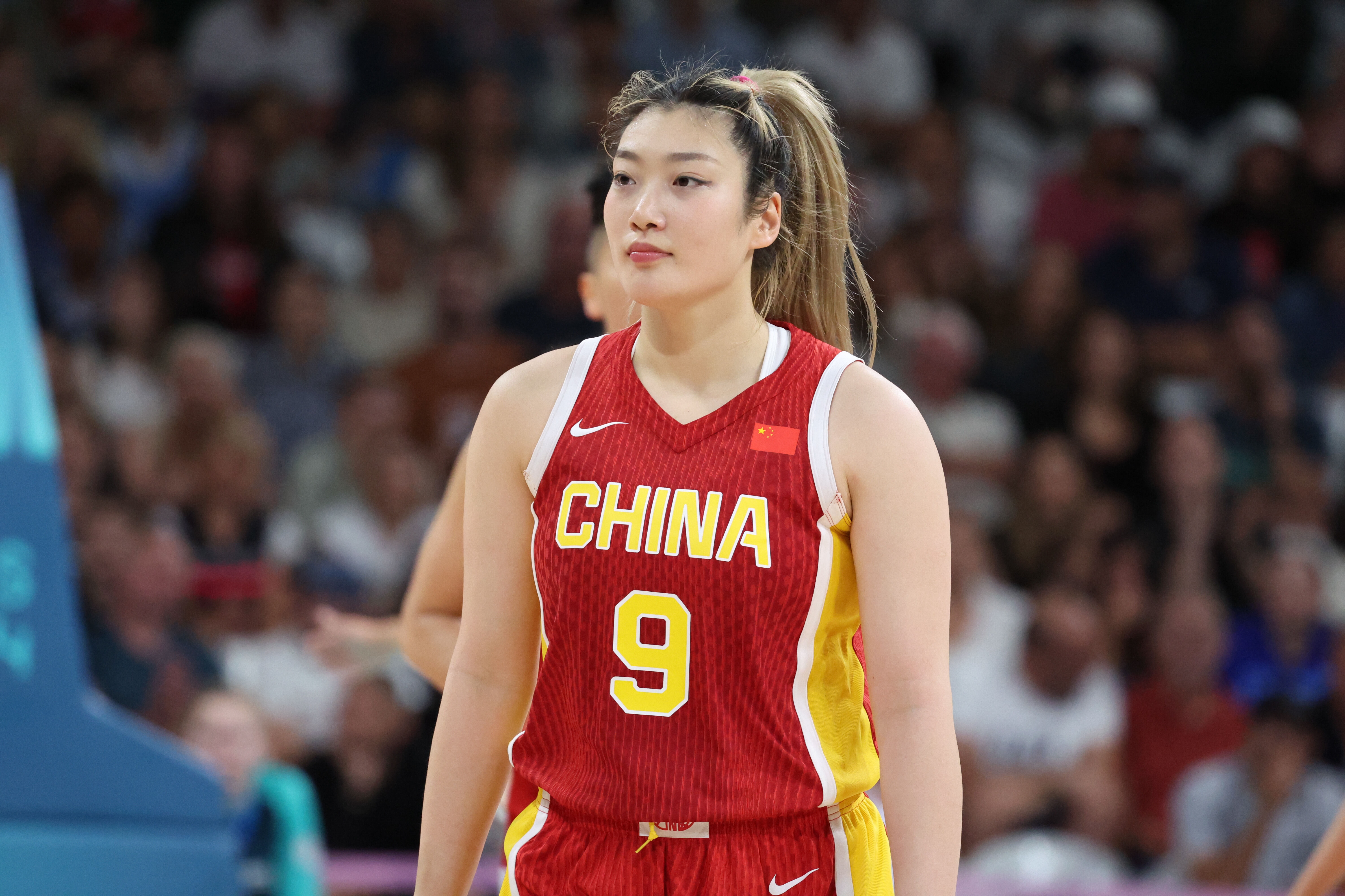  李夢(mèng)三八婦女節更博：致敬每一個(gè)我們 祝我們節日快樂(lè )！