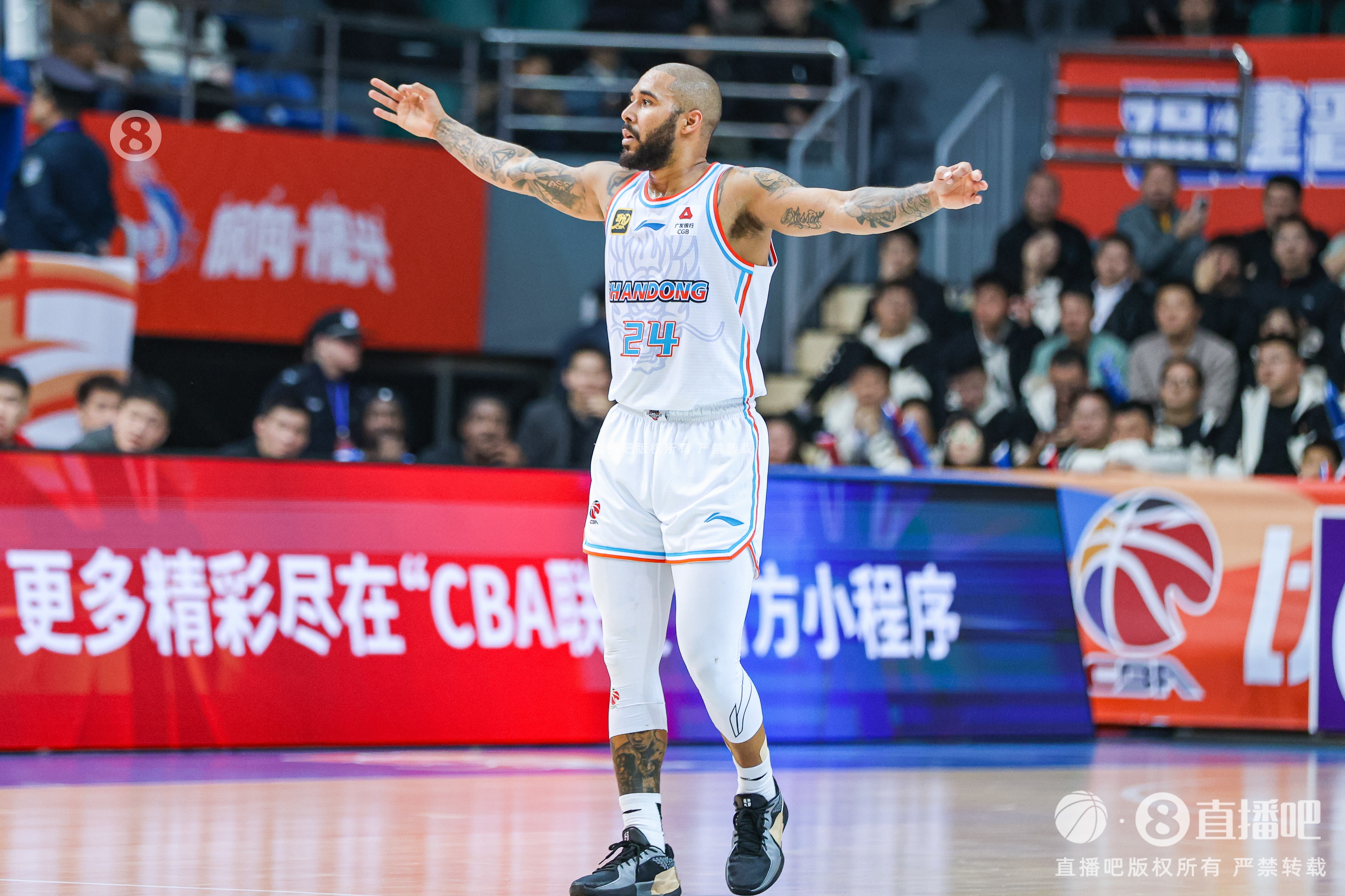  奈何隊友短路！摩爾19中12空砍31分 末節狂砍22分