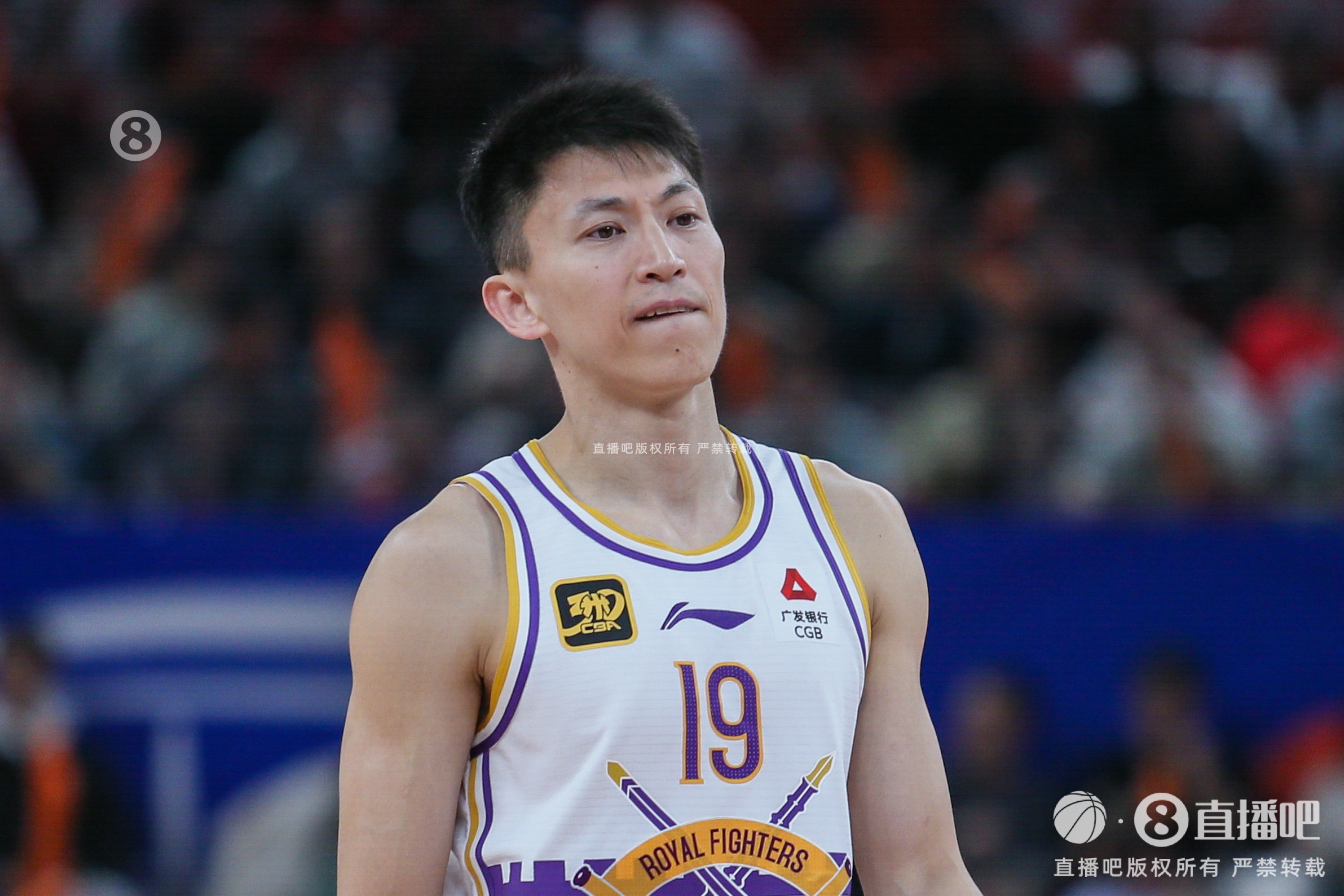 把握機會(huì )!劉曉宇5中4貢獻13分 三分3中2