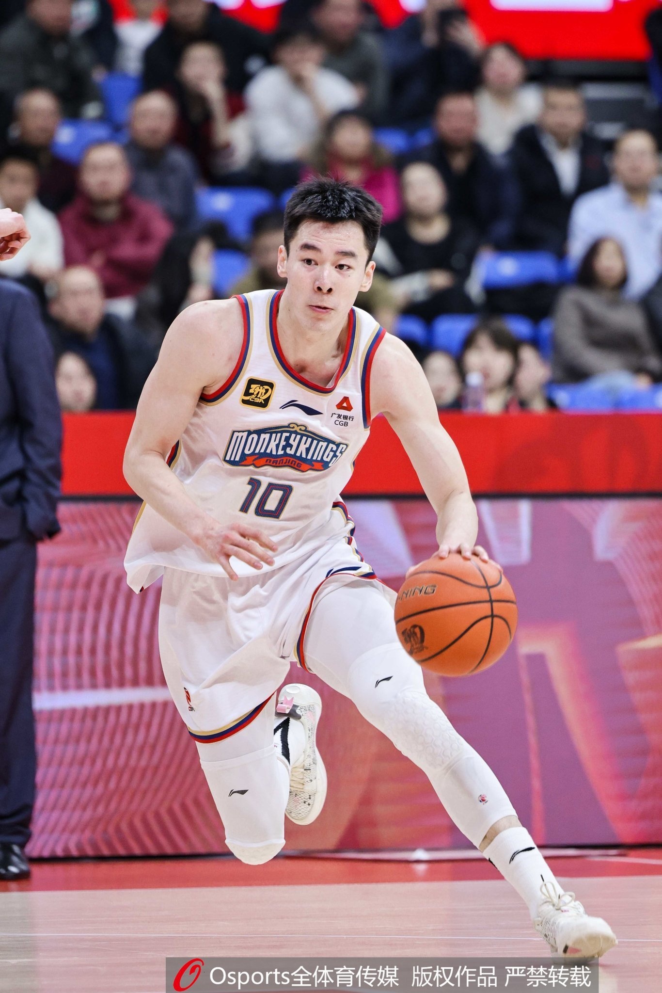  沖擊力十足！郭昊文17投5中&罰球14中12 得到24分10板5助